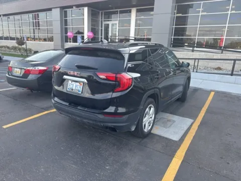 More photos of 2018 GMC Terrain SLE at Hank Graff Chevrolet Davison, MI
