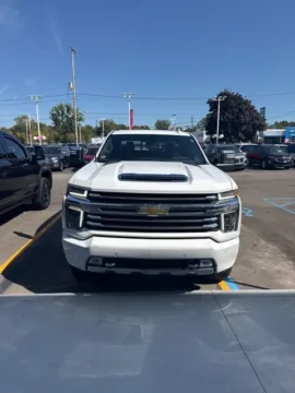 Photos of 2022 Chevrolet Silverado 2500HD High Country for sale in Davison, MI at Hank Graff Chevrolet Davison