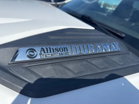 More photos of 2022 Chevrolet Silverado 2500HD High Country at Hank Graff Chevrolet Davison, MI