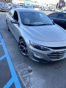 Photos of 2022 Chevrolet Malibu LT for sale in Davison, MI at Hank Graff Chevrolet Davison