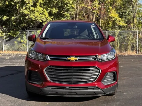 Photos of 2021 Chevrolet Trax LS for sale in Davison, MI at Hank Graff Chevrolet Davison