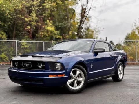 Beige 2007 Ford Mustang V6 Deluxe for sale in Davison, MI