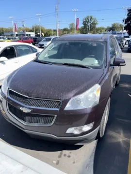 Red 2010 Chevrolet Traverse 2LT for sale in Davison, MI