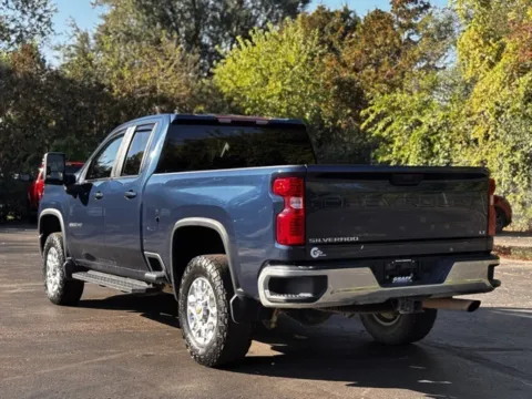 More photos of 2022 Chevrolet Silverado 2500HD LT at Hank Graff Chevrolet Davison, MI