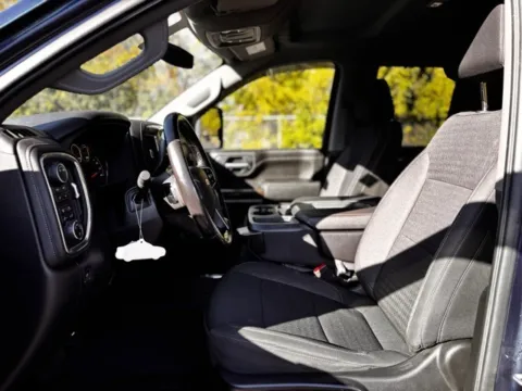 More photos of 2022 Chevrolet Silverado 2500HD LT at Hank Graff Chevrolet Davison, MI
