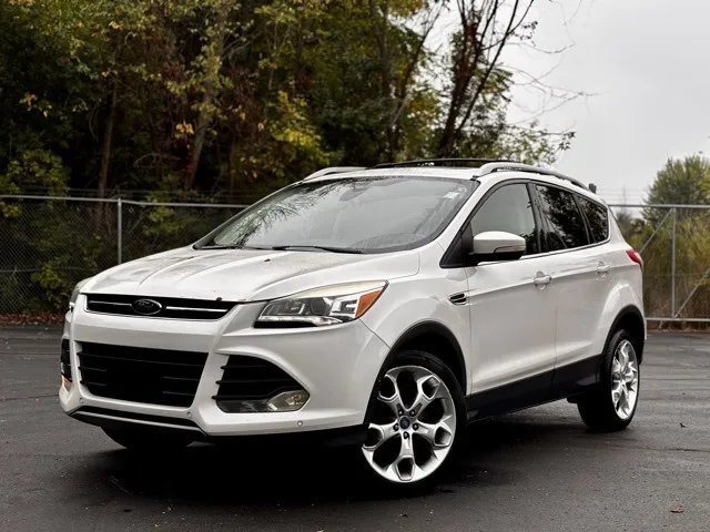 Used 2013 Ford Escape Titanium with VIN 1FMCU9J93DUA96025 for sale in Davison, MI