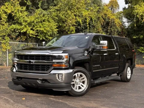 Black 2018 Chevrolet Silverado 1500 LT for sale in Davison, MI