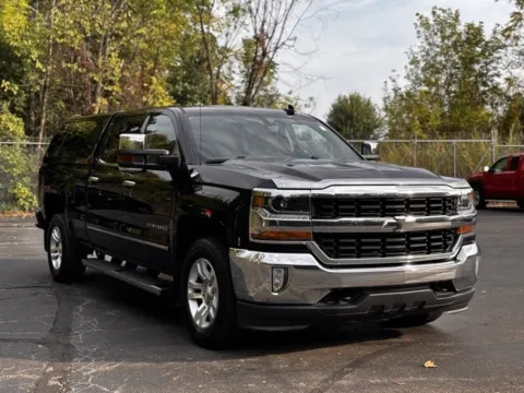 Photos of 2018 Chevrolet Silverado 1500 LT for sale in Davison, MI at Hank Graff Chevrolet Davison