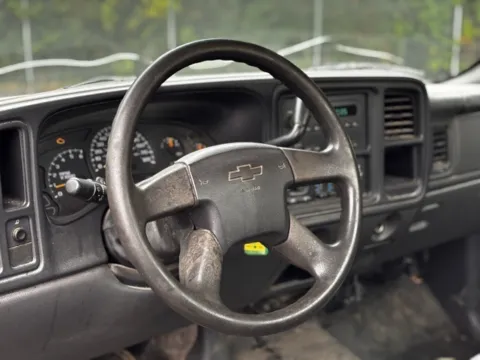 More photos of 2005 Chevrolet Silverado 1500 Work Truck at Hank Graff Chevrolet Davison, MI