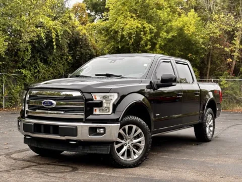 Black 2017 Ford F-150 Lariat for sale in Davison, MI