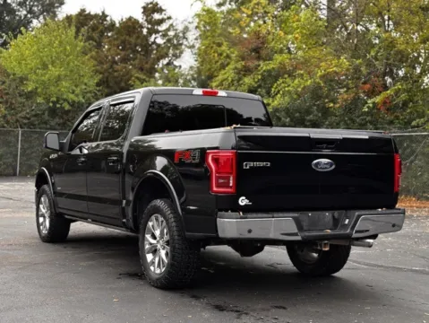 More photos of 2017 Ford F-150 Lariat at Hank Graff Chevrolet Davison, MI