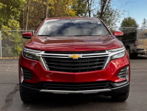 Photos of 2024 Chevrolet Equinox LT for sale in Davison, MI at Hank Graff Chevrolet Davison