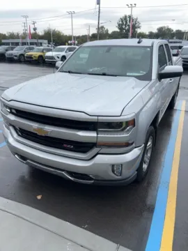 Silver 2018 Chevrolet Silverado 1500 LT for sale in Davison, MI
