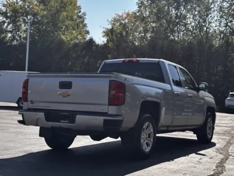 More photos of 2018 Chevrolet Silverado 1500 LT at Hank Graff Chevrolet Davison, MI