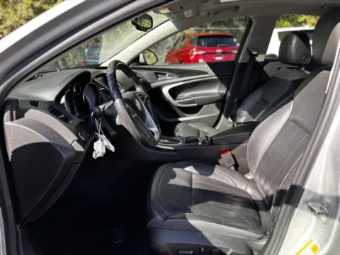 More photos of 2012 Buick Regal Premium I at Hank Graff Chevrolet Davison, MI