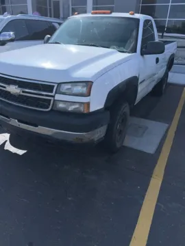 White 2007 Chevrolet Silverado 2500HD Classic Work Truck for sale in Davison, MI