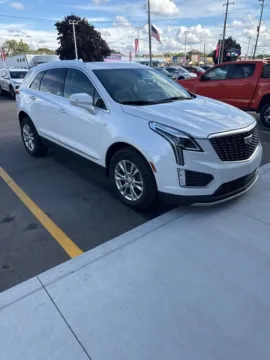 Photos of 2020 Cadillac XT5 Premium Luxury for sale in Davison, MI at Hank Graff Chevrolet Davison