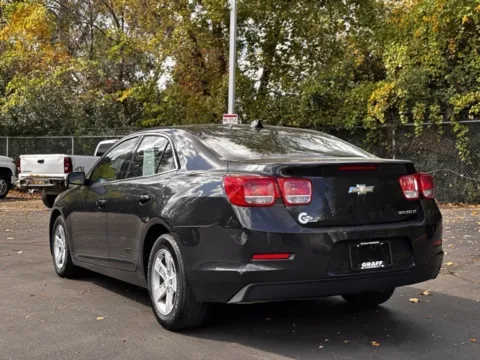 More photos of 2014 Chevrolet Malibu LT at Hank Graff Chevrolet Davison, MI