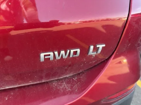 More photos of 2024 Chevrolet Equinox LT at Hank Graff Chevrolet Davison, MI