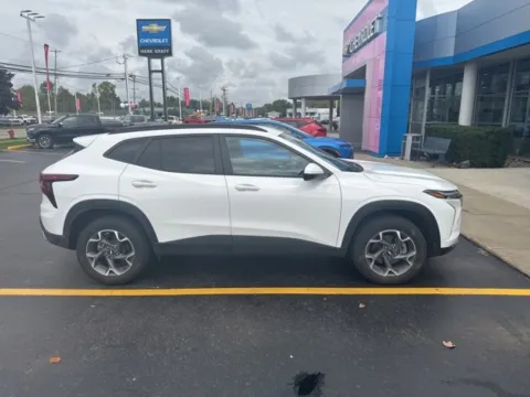 More photos of 2024 Chevrolet Trax LT at Hank Graff Chevrolet Davison, MI