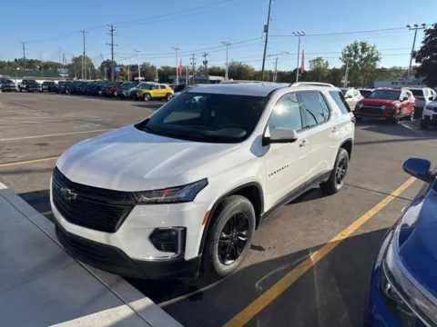Another view of 2023 Chevrolet Traverse LT for sale in Davison, MI at Hank Graff Chevrolet Davison