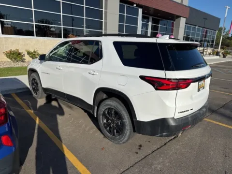 More photos of 2023 Chevrolet Traverse LT at Hank Graff Chevrolet Davison, MI