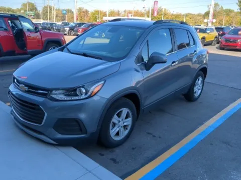 Gray 2019 Chevrolet Trax LT for sale in Davison, MI