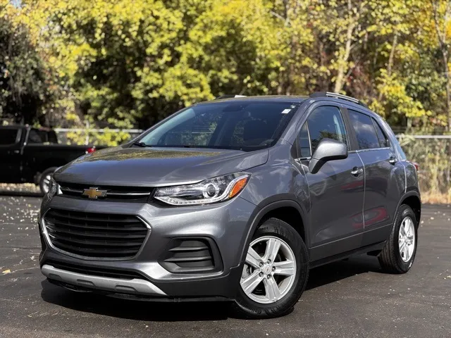 Used 2019 Chevrolet Trax LT for sale in Davison, MI at Hank Graff
