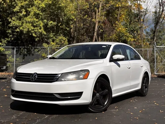 2013 Volkswagen Passat 2.5 SE for sale in Davison, MI