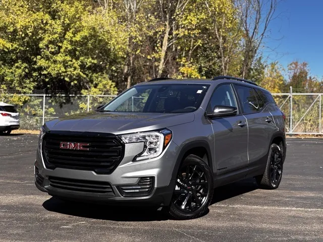 2023 GMC Terrain SLE for sale in Davison, MI
