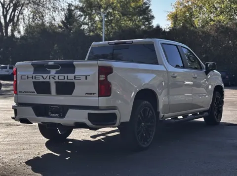 More photos of 2021 Chevrolet Silverado 1500 RST at Hank Graff Chevrolet Davison, MI