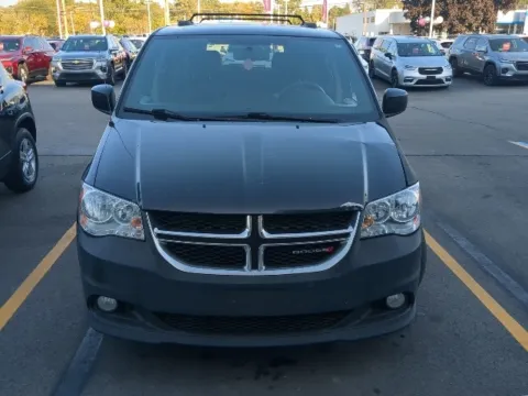 Photos of 2017 Dodge Grand Caravan SXT for sale in Davison, MI at Hank Graff Chevrolet Davison