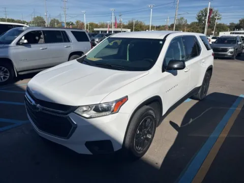 White 2021 Chevrolet Traverse LS for sale in Davison, MI