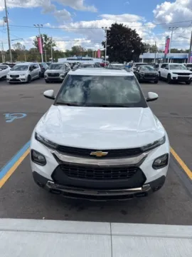 Photos of 2021 Chevrolet TrailBlazer ACTIV for sale in Davison, MI at Hank Graff Chevrolet Davison