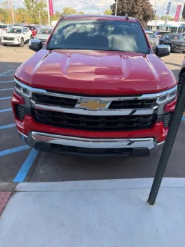Photos of 2022 Chevrolet Silverado 1500 LT for sale in Davison, MI at Hank Graff Chevrolet Davison