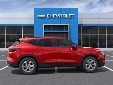 More photos of 2025 Chevrolet Blazer LT at Hank Graff Chevrolet Davison, MI