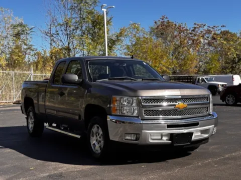 Photos of 2013 Chevrolet Silverado 1500 LT for sale in Davison, MI at Hank Graff Chevrolet Davison