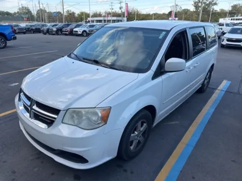 White 2012 Dodge Grand Caravan SE/AVP for sale in Davison, MI