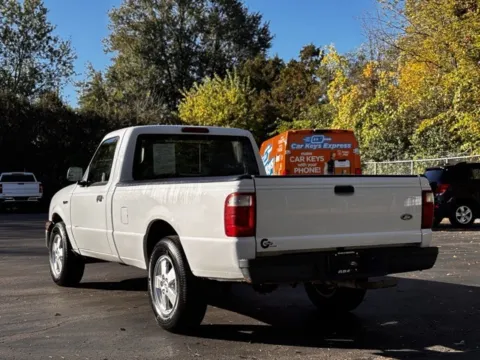 More photos of 2004 Ford Ranger XL at Hank Graff Chevrolet Davison, MI