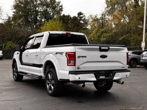 More photos of 2016 Ford F-150 XLT at Hank Graff Chevrolet Davison, MI