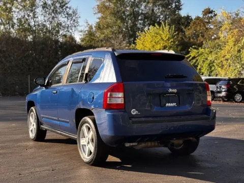 More photos of 2010 Jeep Compass Sport at Hank Graff Chevrolet Davison, MI