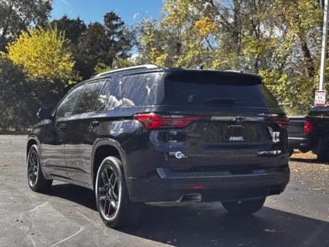 More photos of 2023 Chevrolet Traverse Premier at Hank Graff Chevrolet Davison, MI