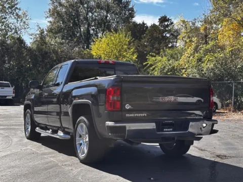More photos of 2014 GMC Sierra 1500 SLE at Hank Graff Chevrolet Davison, MI