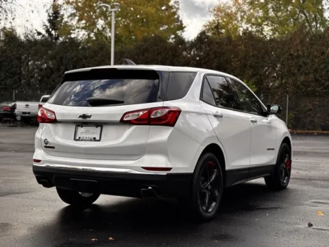 More photos of 2019 Chevrolet Equinox LT at Hank Graff Chevrolet Davison, MI
