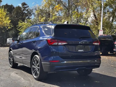 More photos of 2022 Chevrolet Equinox RS at Hank Graff Chevrolet Davison, MI