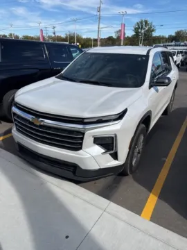 White 2024 Chevrolet Traverse LT for sale in Davison, MI