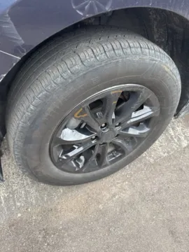 More photos of 2019 Chevrolet Equinox LT at Hank Graff Chevrolet Davison, MI
