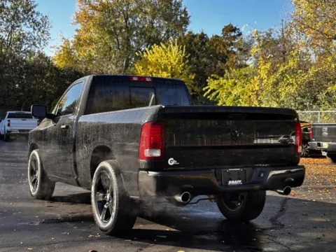 More photos of 2014 Ram 1500 Express at Hank Graff Chevrolet Davison, MI