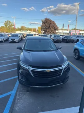Photos of 2022 Chevrolet Equinox LT for sale in Davison, MI at Hank Graff Chevrolet Davison