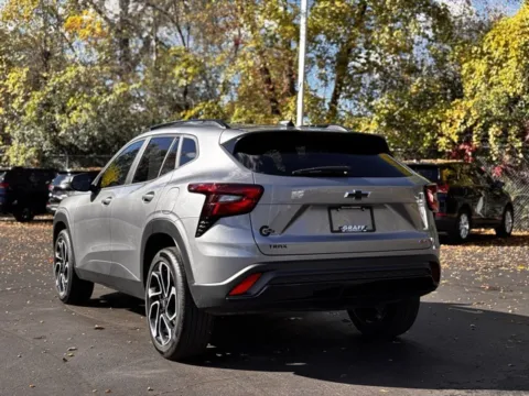 More photos of 2025 Chevrolet Trax 2RS at Hank Graff Chevrolet Davison, MI